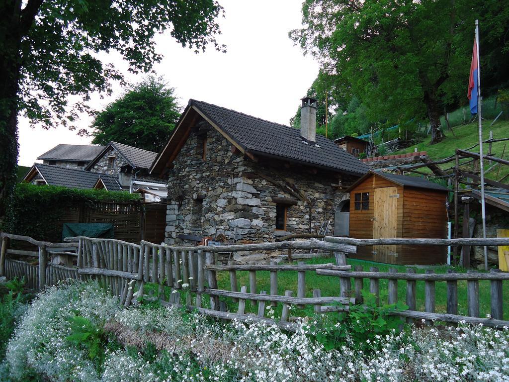 Casa Poiana Villa Ronco sopra Ascona ภายนอก รูปภาพ